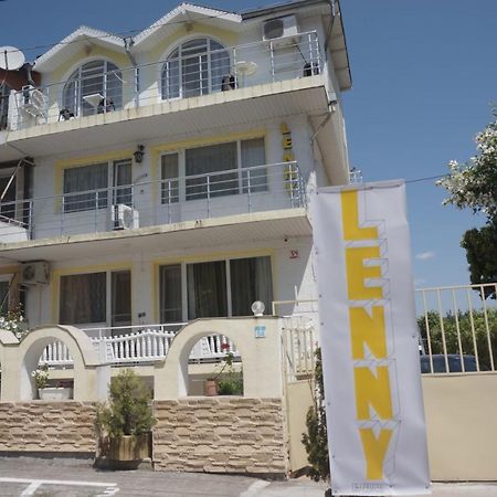 Lenny Kranevo Exterior foto